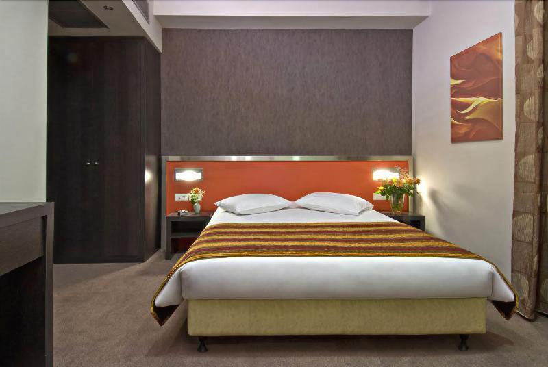 Hotel Des Roses أثينا المظهر الخارجي الصورة